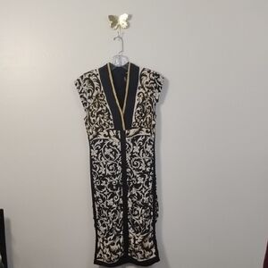 Nicole Miller Collection V Neck  Elegant Black  Gold Floral Women's Dress Size 8